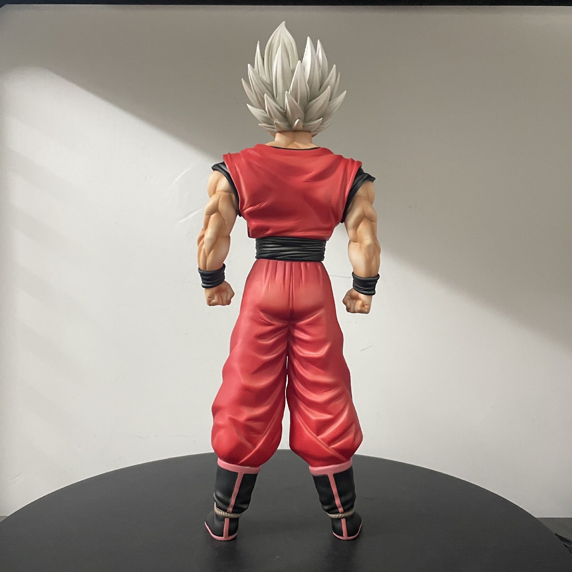 Dragon Ball Z: Super Saiyan Son Goku (Weekly Publication Edition) anime collectible detail view 4