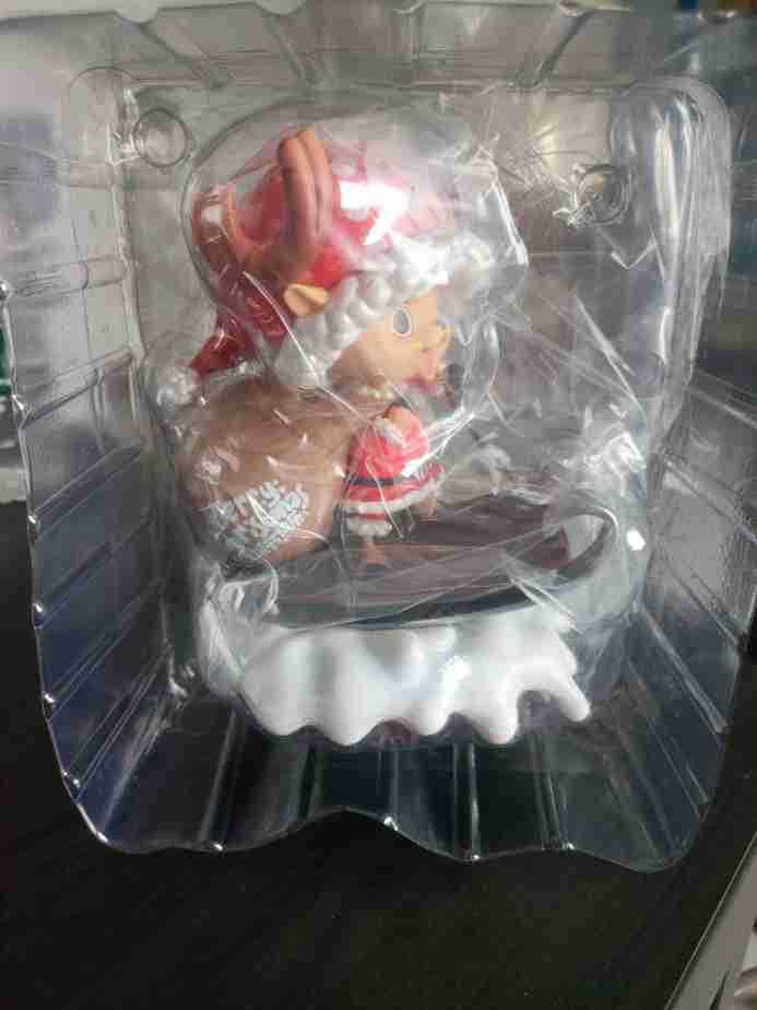 Christmas Tony Tony Chopper from One Piece anime collectible detail view 3