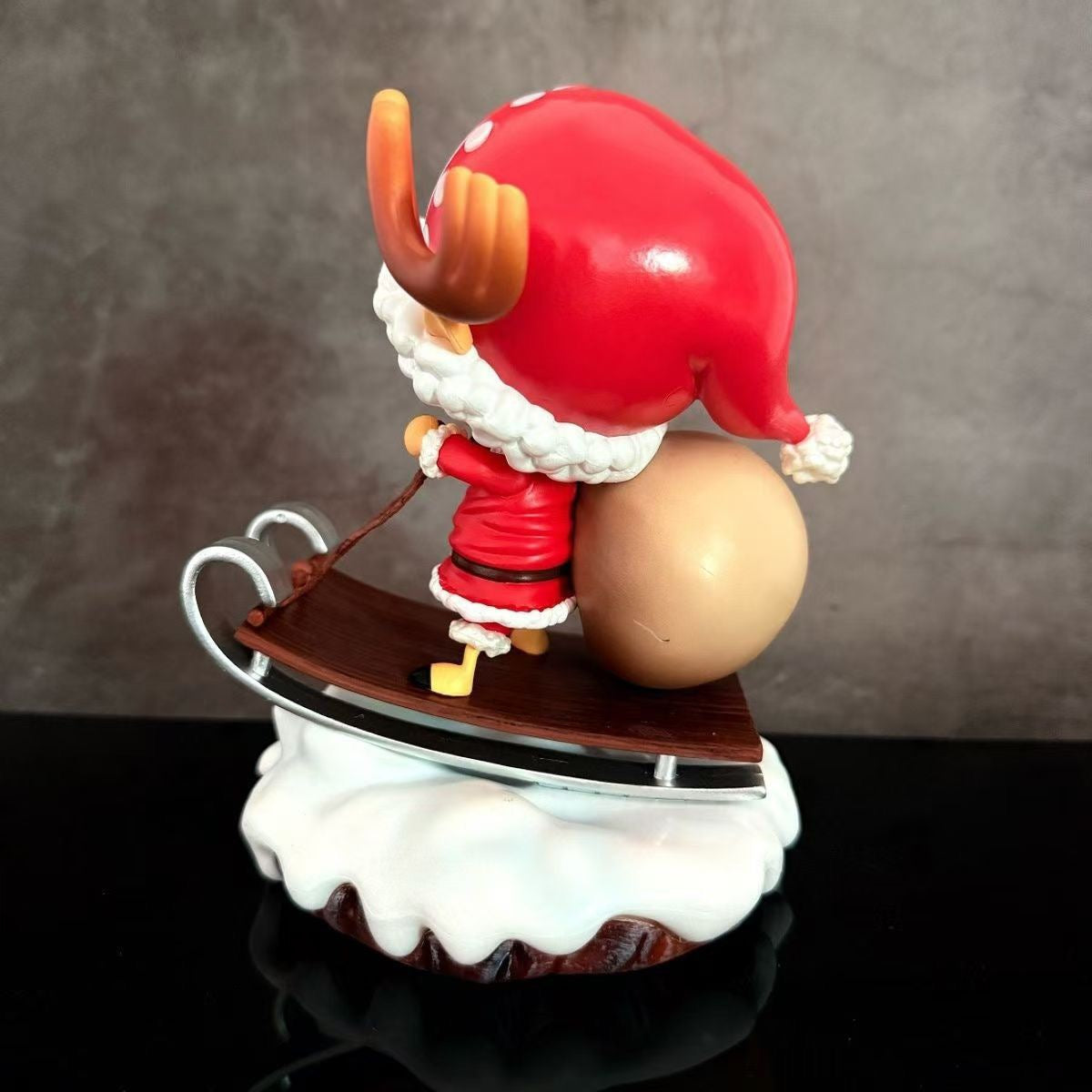 Christmas Tony Tony Chopper from One Piece anime collectible detail view 7