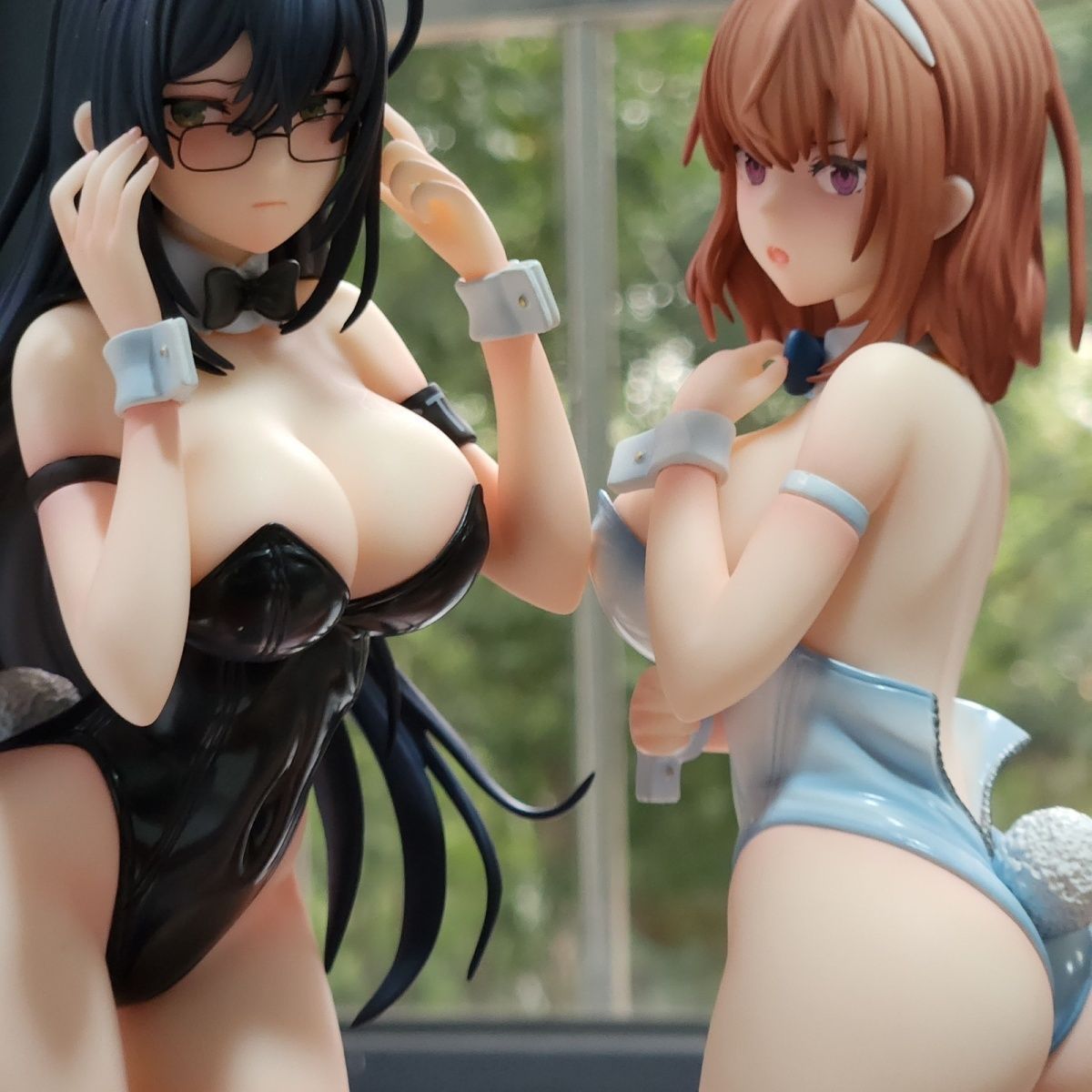 Black/White Bunny Aoi & Natsuya anime collectible for desk and room display