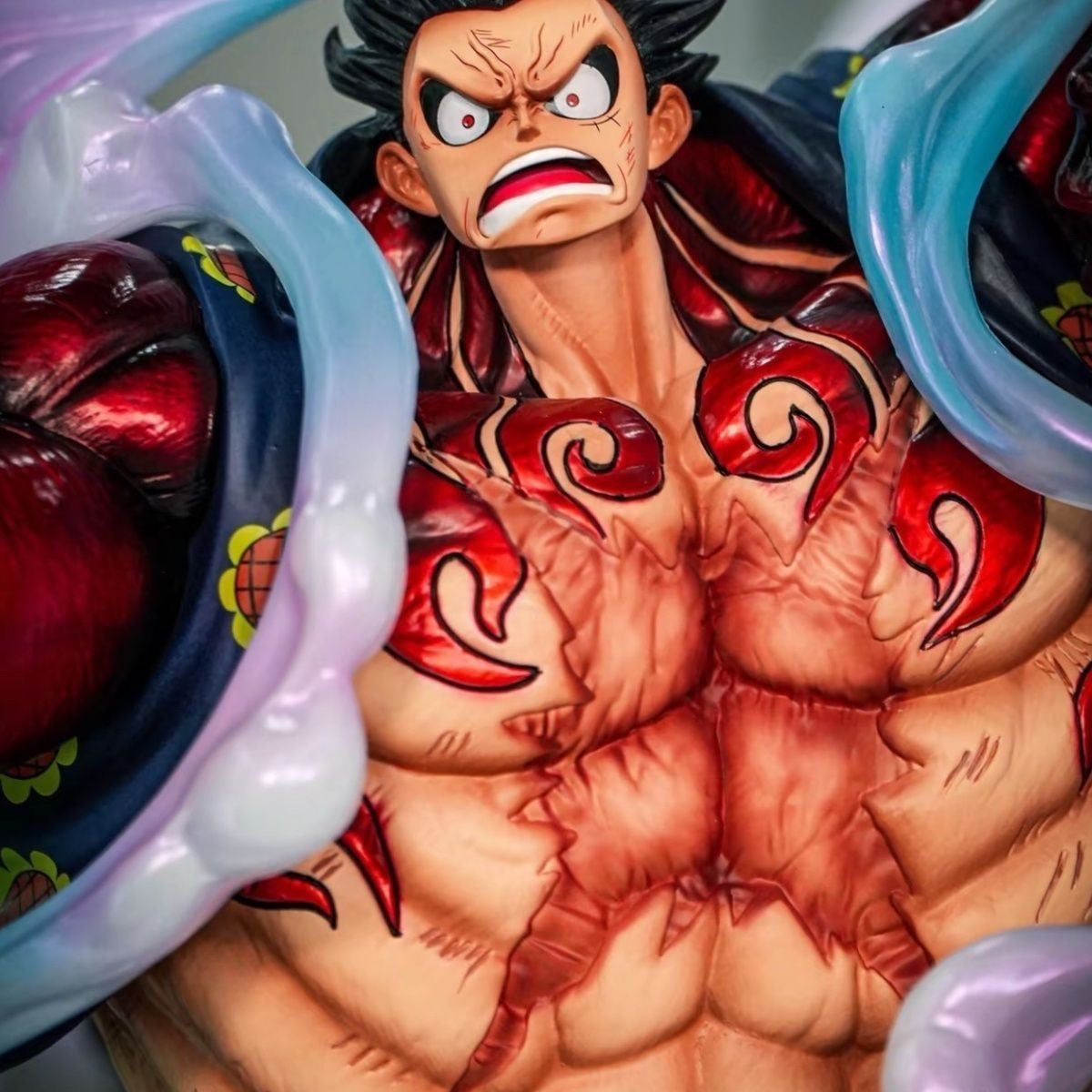 Luffy Gear 4 metallic paint detail